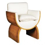 A birch Dec• armchair 20th century 88x54x67 cm.