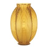 Marius-Ernest Sabino, Dec• glass vase France, 1878 - 1961 28,5x17 cm.