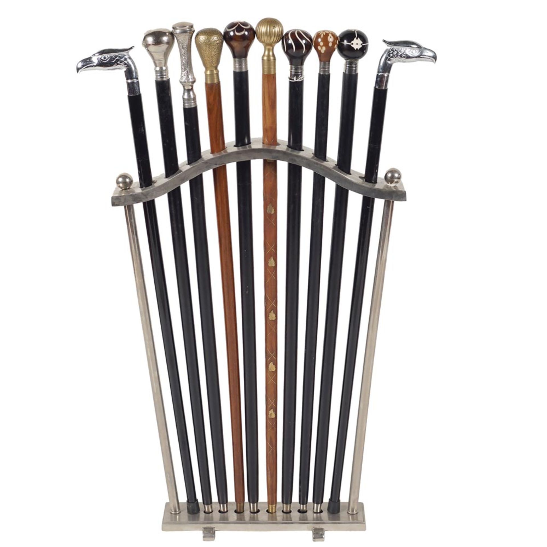 Set of 10 walking sticks 20th century 97x50,5x6 cm.