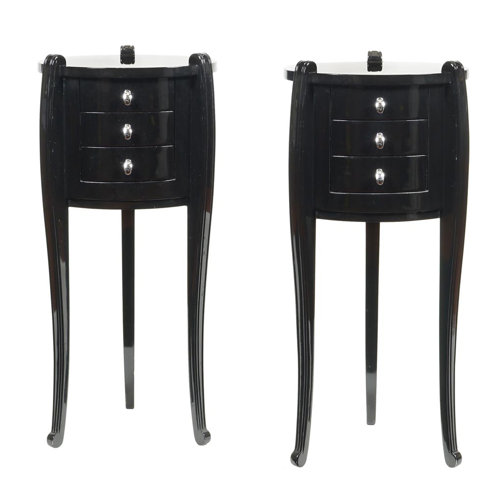 A pair of black laquered wooden sideboards modern manifacture 88x40x31 cm.