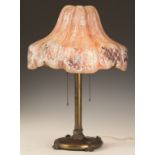 Pairpoint Puffy Table Lamp, Floral Design. Pairpoint Puffy Table Lamp, Floral Design. 20th