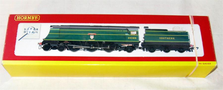 HORNBY R2219 SR Malachite Green unrebuilt West Country 4-6-2 'Blackmoor Vale'. Excellent Boxed