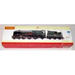 HORNBY R2585 BR Green rebuilt West Country 4-6-2 'Ottery St Mary'. Supplied DCC ready - chip now
