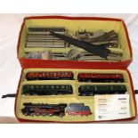 MARKLIN HO 3R Set F846/4 - circa early 1950's - comprising a F800 Black BR01 4-6-2 # 01 197 (Good