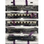 MTH 20-60004 SNCF 5 Car Blue Orient Express Set with ABS bodies, diecast Bogies and Metal Wheels,