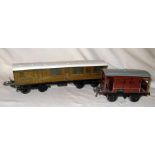 HORNBY O Gauge 1937 No 2 LNER Corridor Composite Brake (Fair Plus) and a No1 BR Brake with a Mint