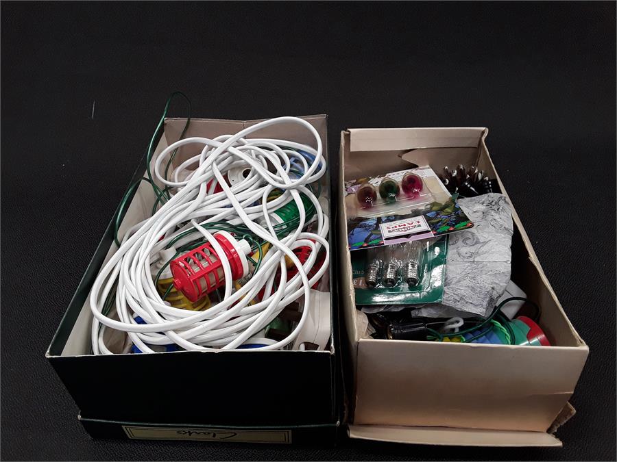 Two boxes of vintage/Retro Christmas lights.