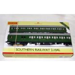 HORNBY R3260 Southern Railway Green 2-HAL EMU # 2653 comprising Driving Motor Brake 10771 and