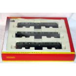 HORNBY R2297C BR Green Class 110 3- Car DMU Train Pack. Mint in Very Good Box with Instructions