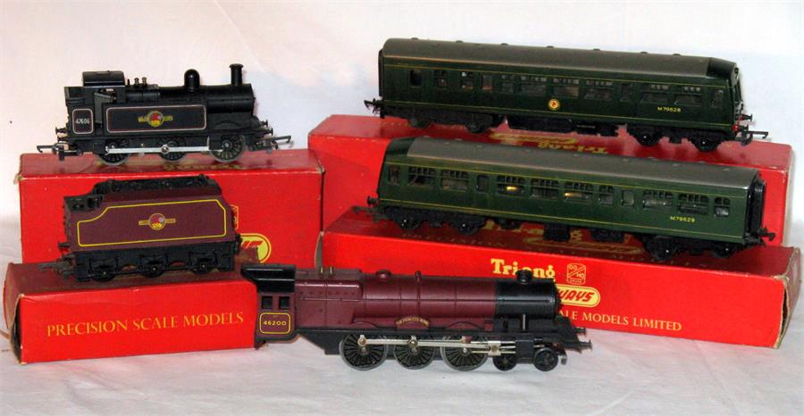 TRIANG 2 x Locomotives and a 2 Car DMU - R52 BR Black Class 3F 0-6-0T # 47606 (Excellent Boxed)