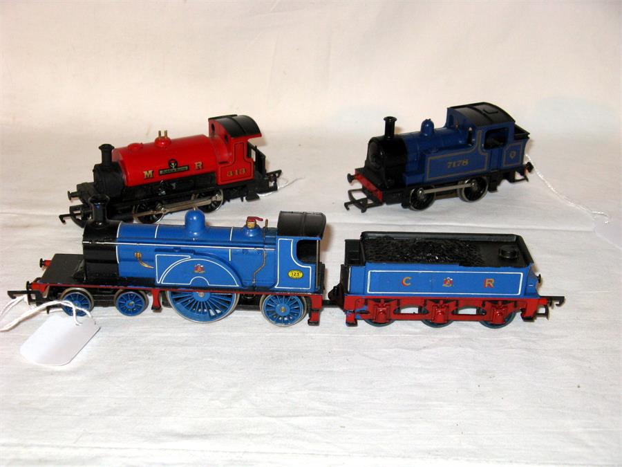 3 x Caledonian/Midland Railway Locomotives - R533 CR Gloss Blue 4-2-2 # 123 (Excellent Locomotive