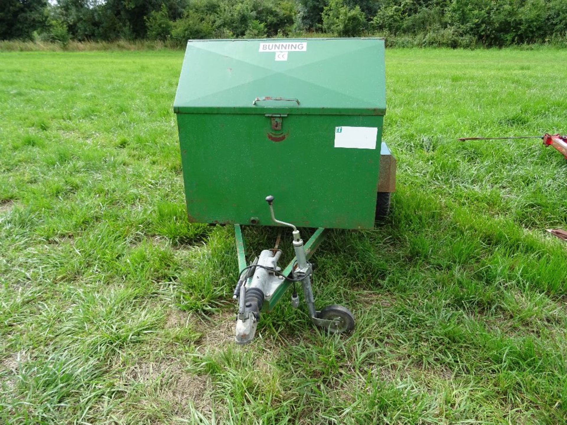 GT Bunning & Sons Ltd Single Axle Bowser, 1000l tank, towing hitch (lockable), Tyres: 106/104J, - Image 5 of 9