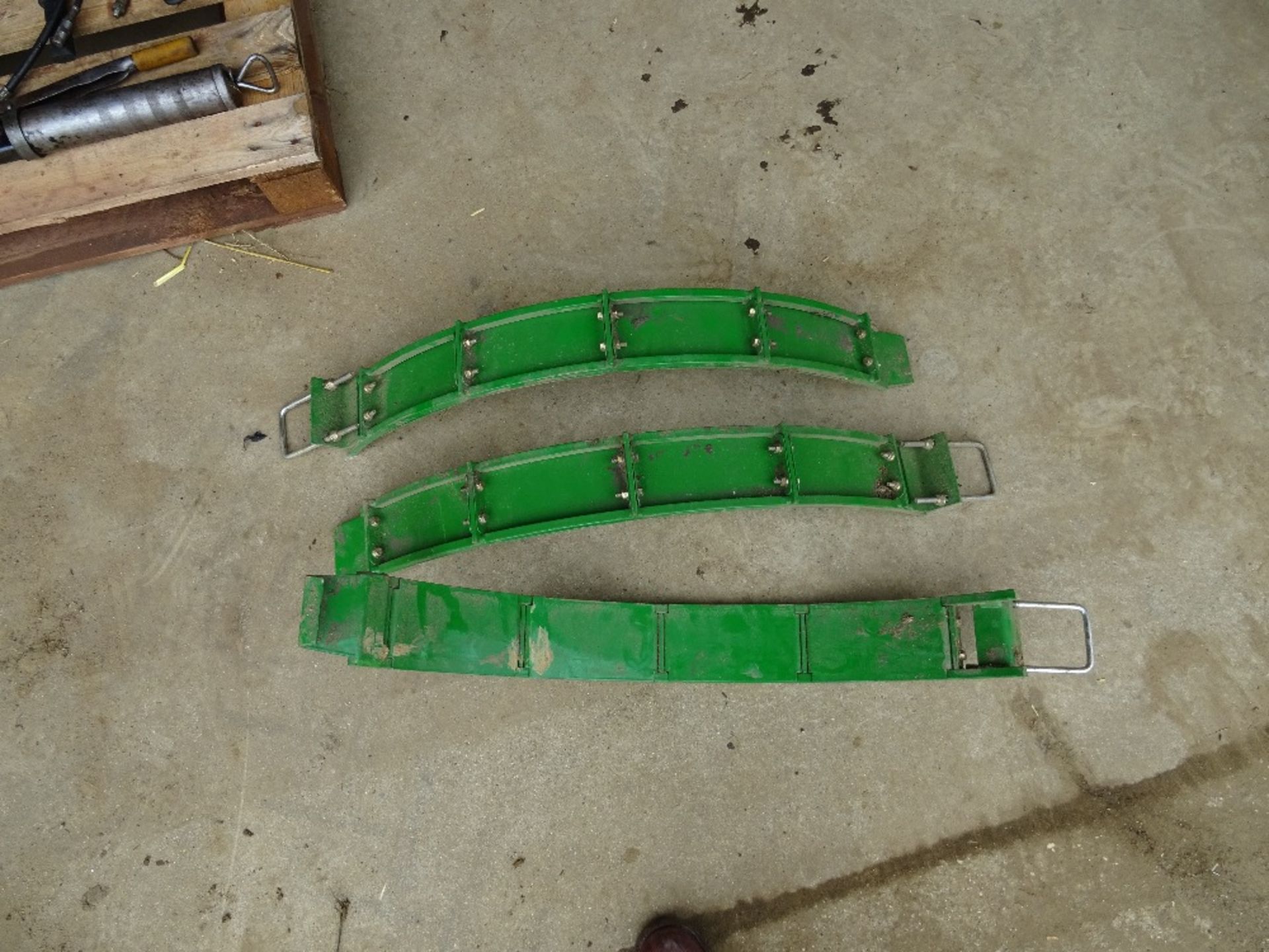 John Deere Filler S690i Filler Plates for Front Auger - Image 3 of 3