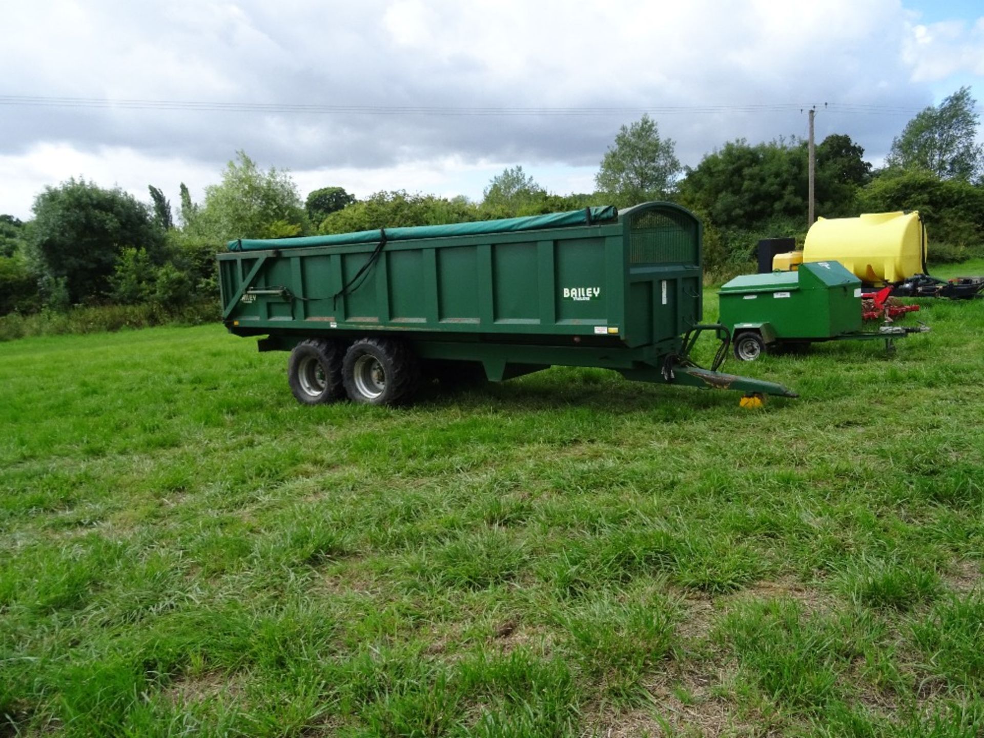 2000 Bailey Root Trailer, 14 Ton, Tyres 560/45 R22. - Image 2 of 10