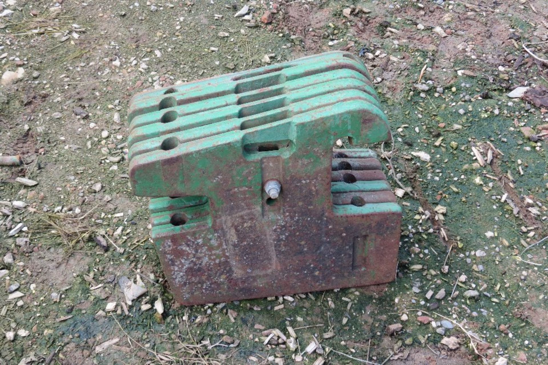 6 John Deere Weights (40kg each)