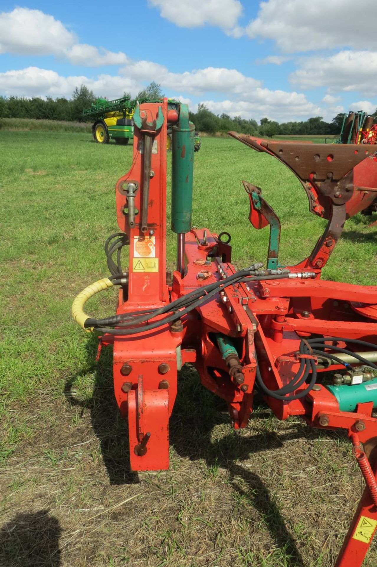 Kverneland LB85, 6 Furrow Plough, Hydraulic vari - width, Skimmers, - Image 6 of 6