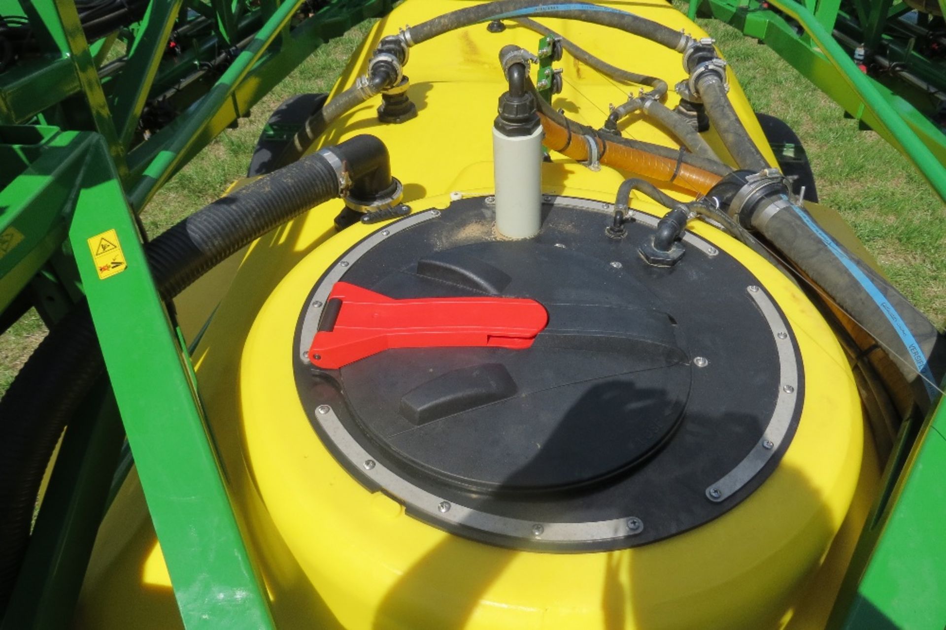 2016 John Deere R9621 PowrSprayer Sprayer, sprayed approximately 17,000 hectares, - Image 30 of 30