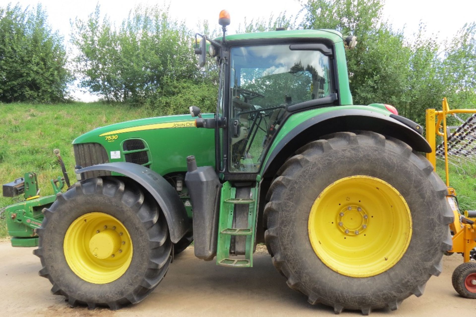 2011 John Deere 7530, 5870 hours (as at 12/7/2017), Autopower, 50K, - Image 2 of 11