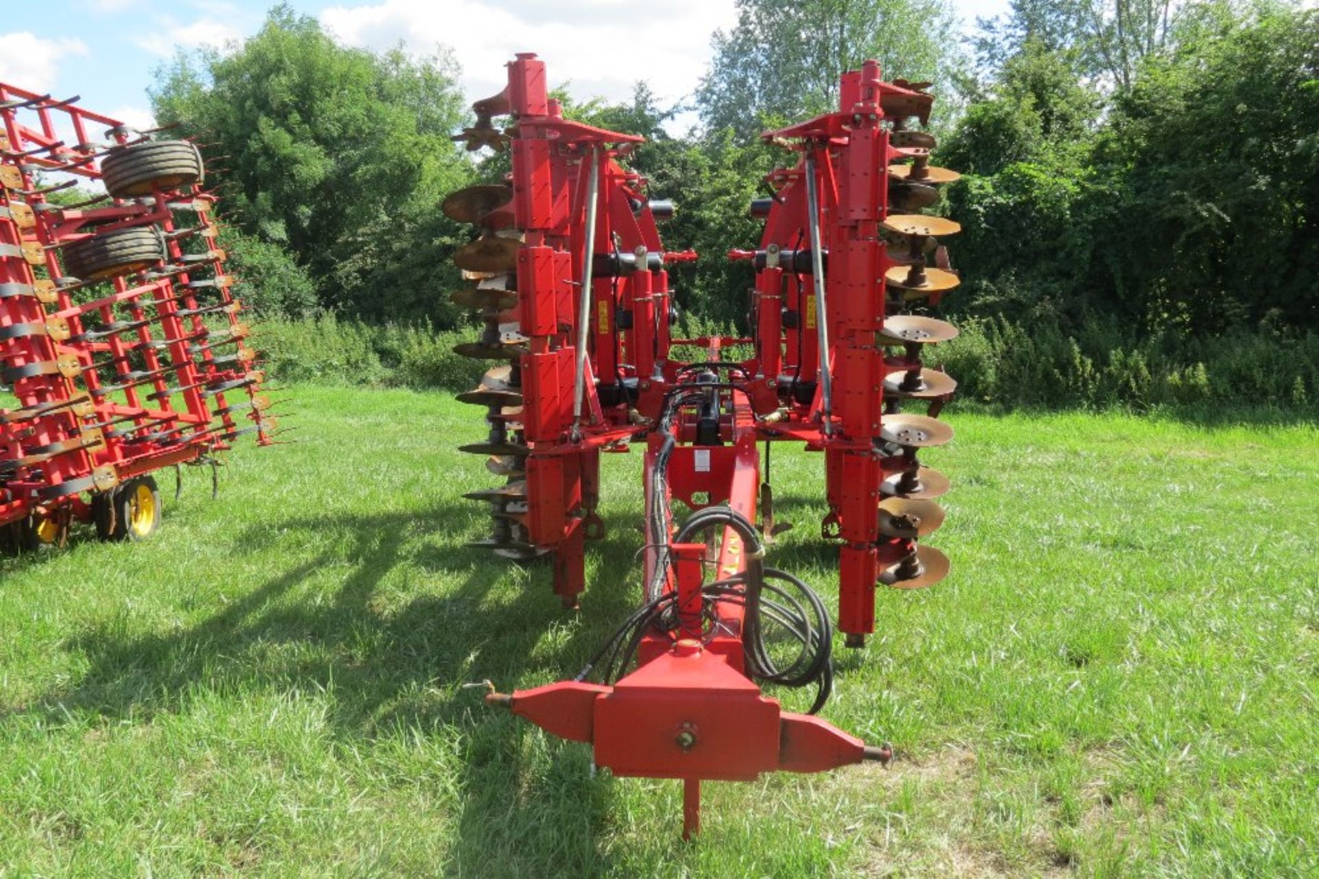 2013 Horsch Terrano 4MT Cultivator with Two Rows of Discs, Tines, Rear Discs and D/D roll, - Image 8 of 9