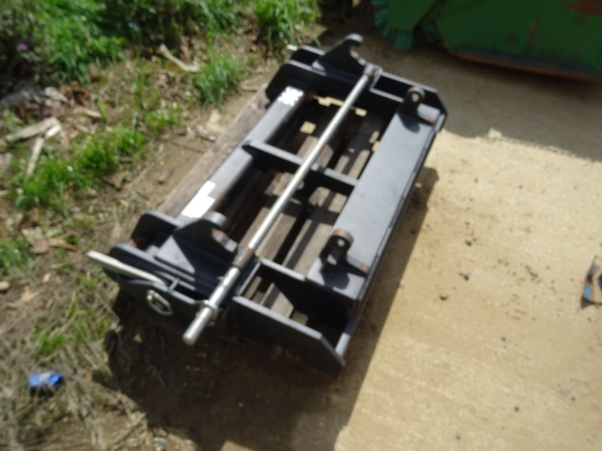 Eurohitch Bracket to fit JCB Loader - Image 2 of 6