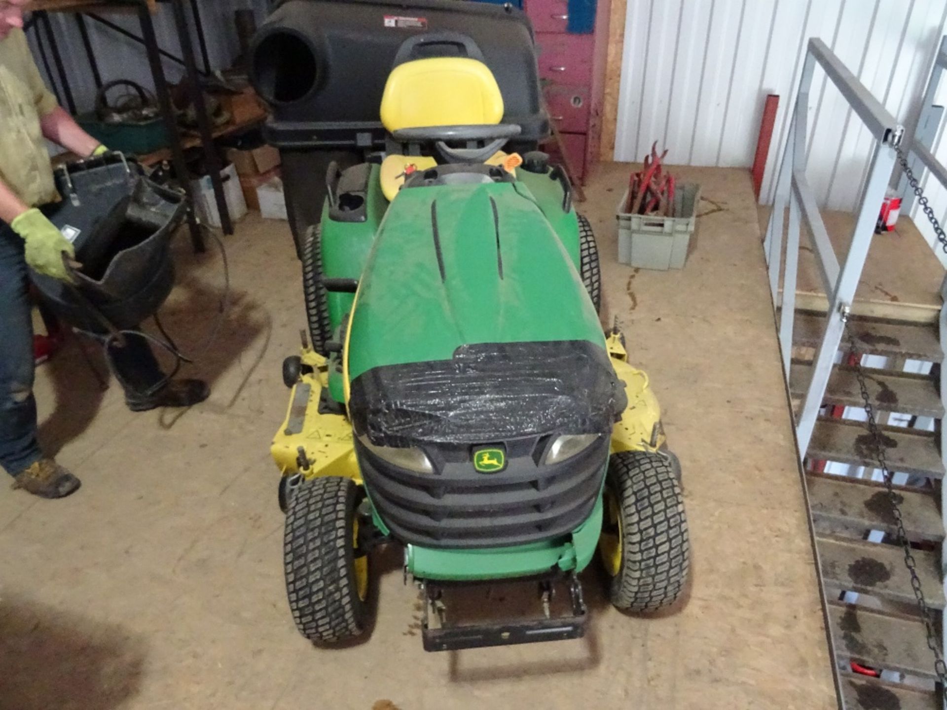 John Deere Twin Disc Grasscutter X534 MultiTerrain, 4 Wheel Steer, 120 Hours, Blower, - Image 2 of 12