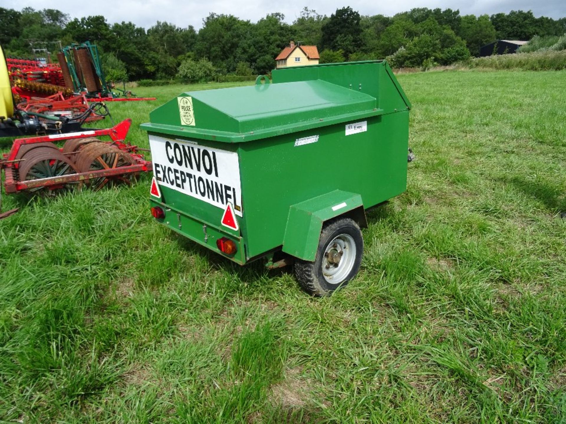 GT Bunning & Sons Ltd Single Axle Bowser, 1000l tank, towing hitch (lockable), Tyres: 106/104J, - Image 2 of 9