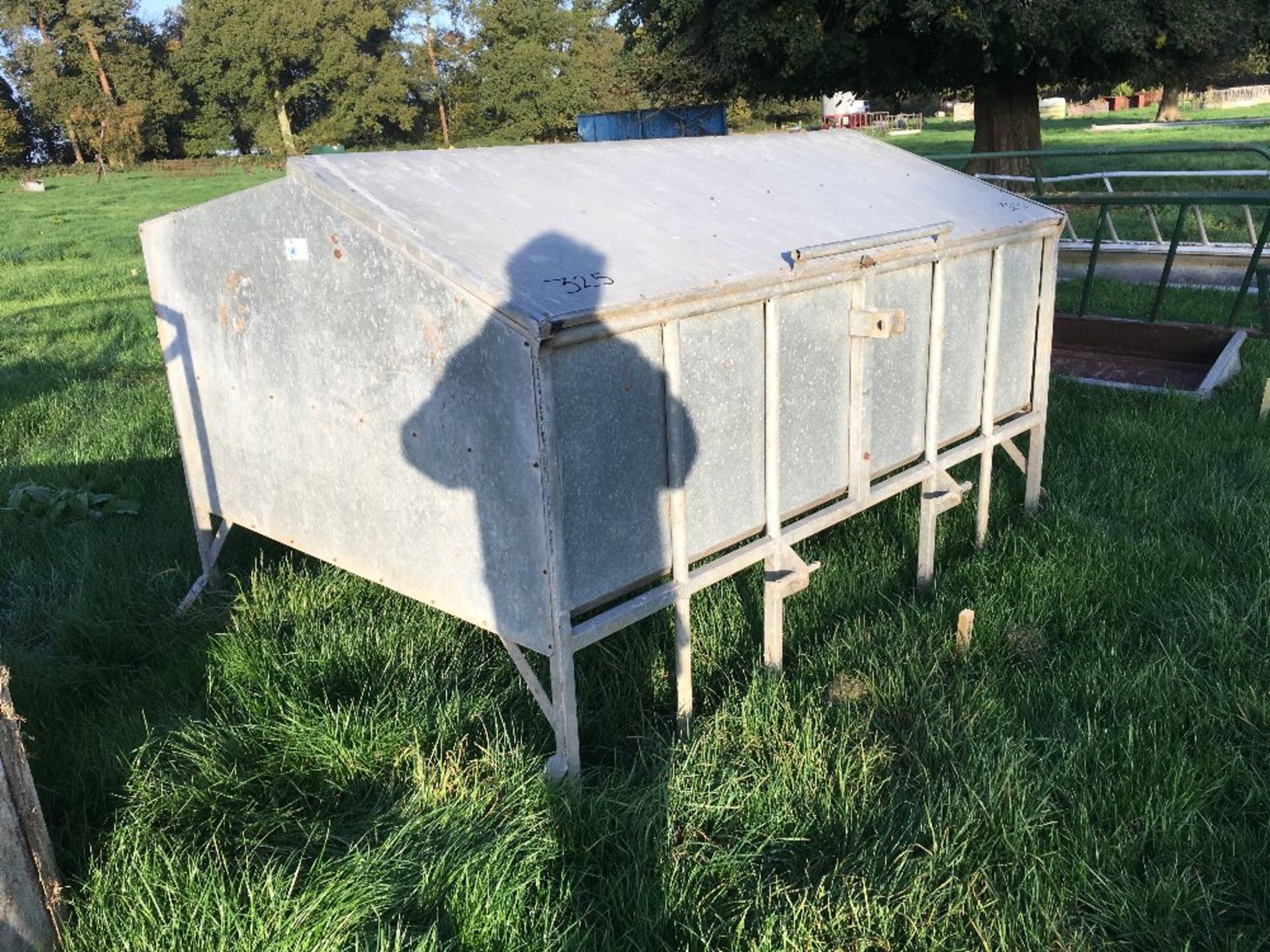 1 Calf Creep Feeder