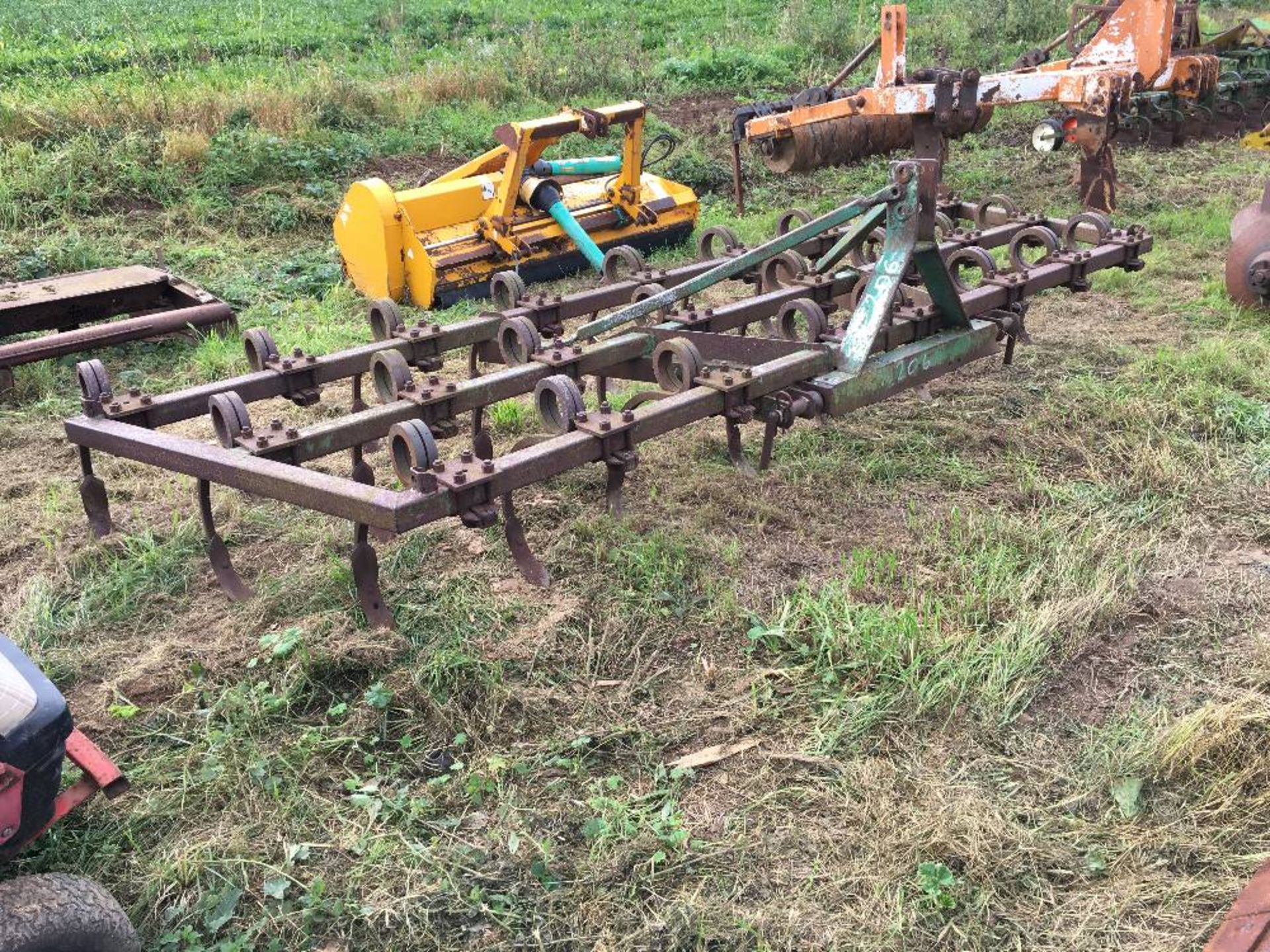 Pigtail Cultivator - Image 2 of 2