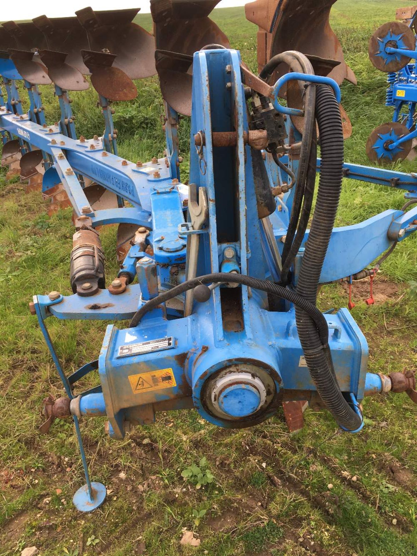 2010 Lemken Europal 8 7 Furrow Plough, 6-1N90, Skimmers, Depth Wheel, - Image 5 of 6