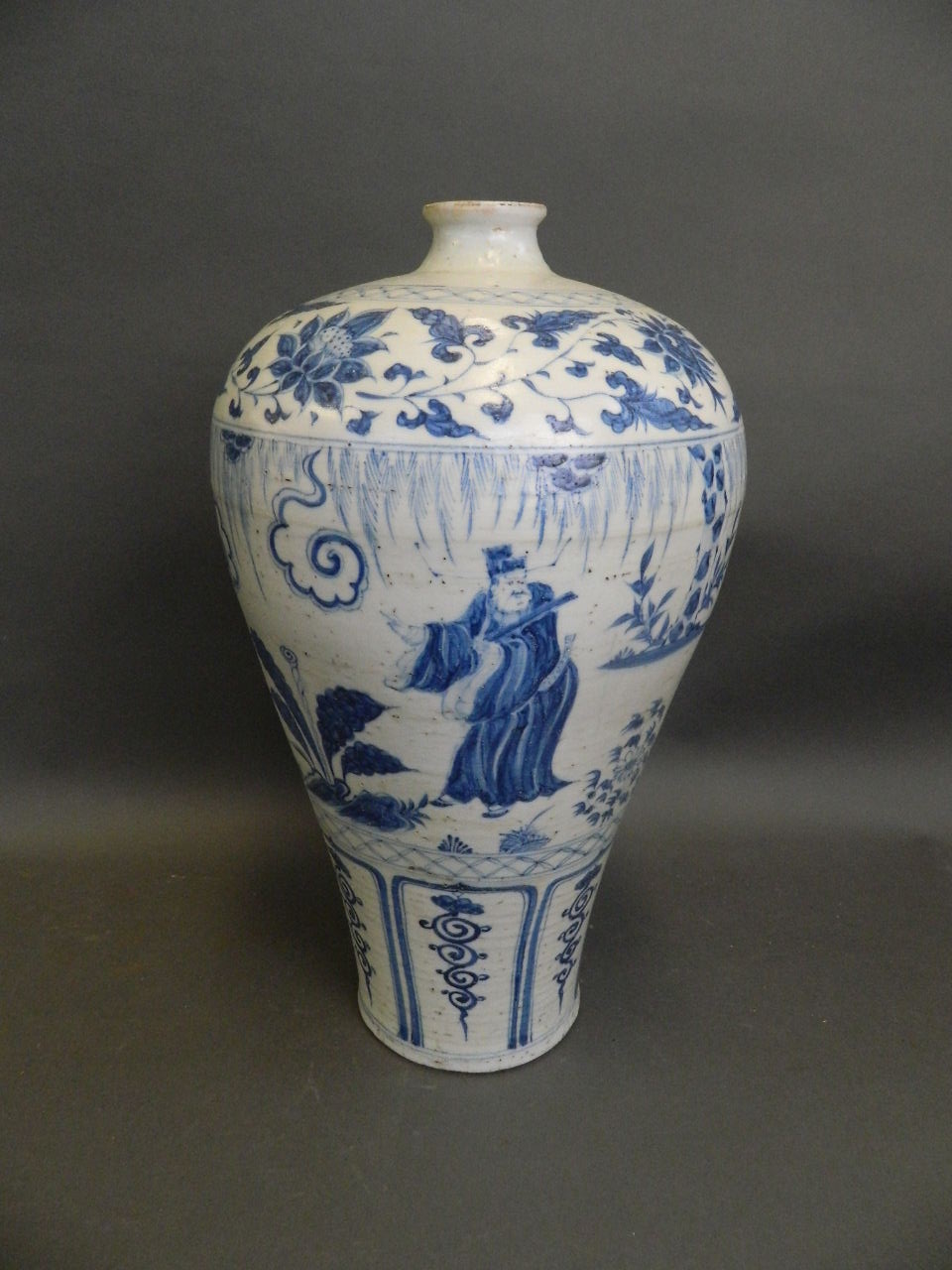 A large Chinese Ming style blue and white meiping vase with painted decoration of four immortals - Image 4 of 4