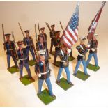 Britains set 228, US Marines with Sergeant FIRST VERSION, no officer (G, one shoulder loop damaged