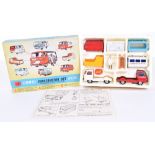 Corgi Toys Commer Constructor Gift Set 24, 2 cab/chassis units, 4 x interchangeable bodies, milkman,