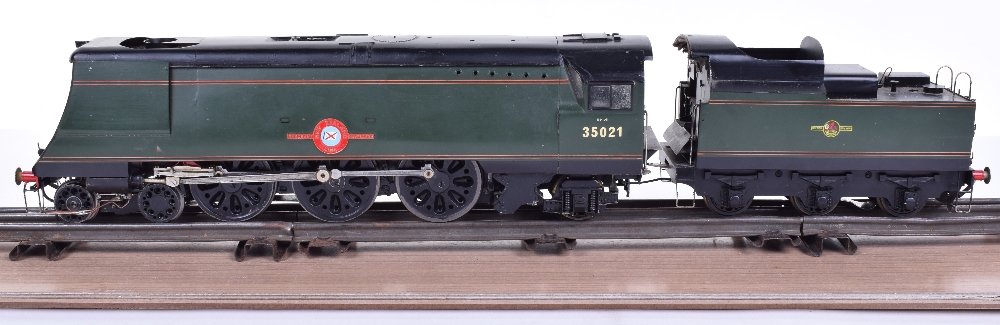 Scratch/kit built 0 gauge 4-6-2 Merchant Navy Class locomotive and tender New Zealand Line, three- - Image 2 of 3