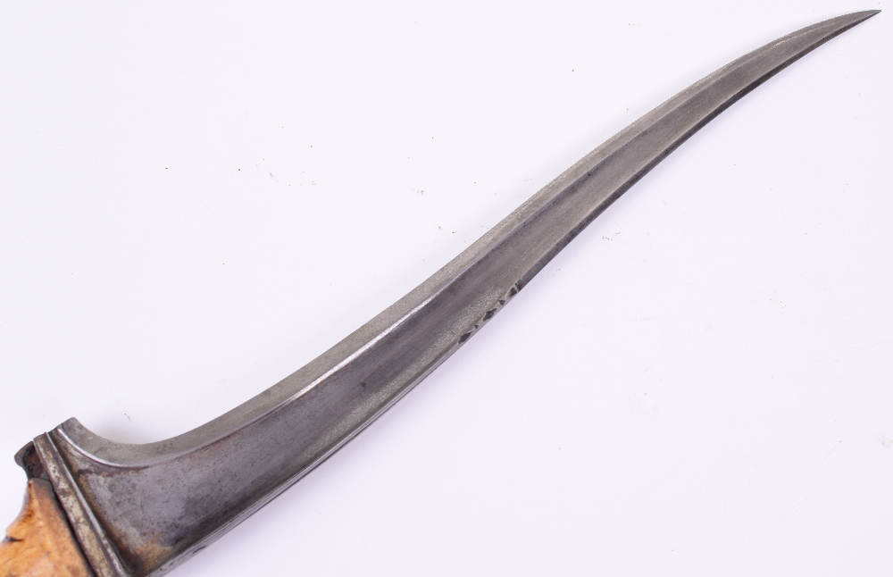 ^ Good Indian Dagger Pesh Kabz, 18th or Early 19th Century - Image 7 of 8