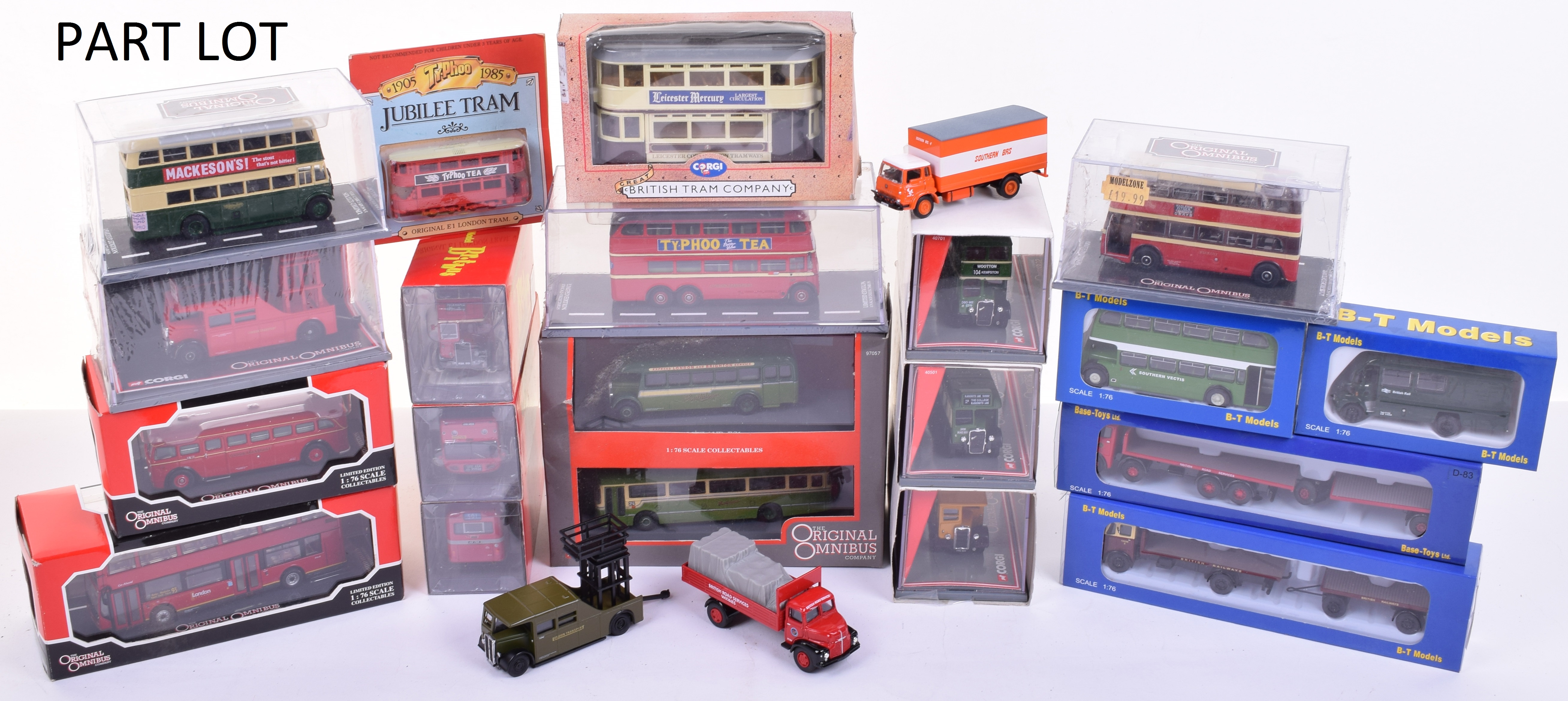 Quantity of Commercial Models, 24 x Corgi Original Omnibus models including Leyland PS1 – Leyland