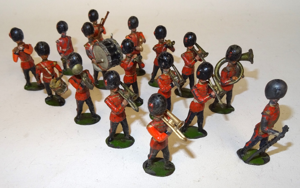 Britains from set 37, Band of the Coldstream Guards FIRST VERSION, slotted arms