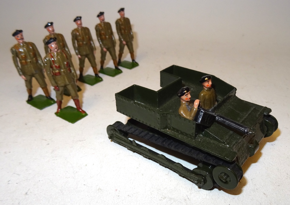 Britains set 1322, Carden Loyd Tank with the Royal Tank Corps and Officer - Image 3 of 3