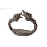 A fine bronze stirrup, dating: 17th/18th Century, provenance: South India, dating: 17th/18th