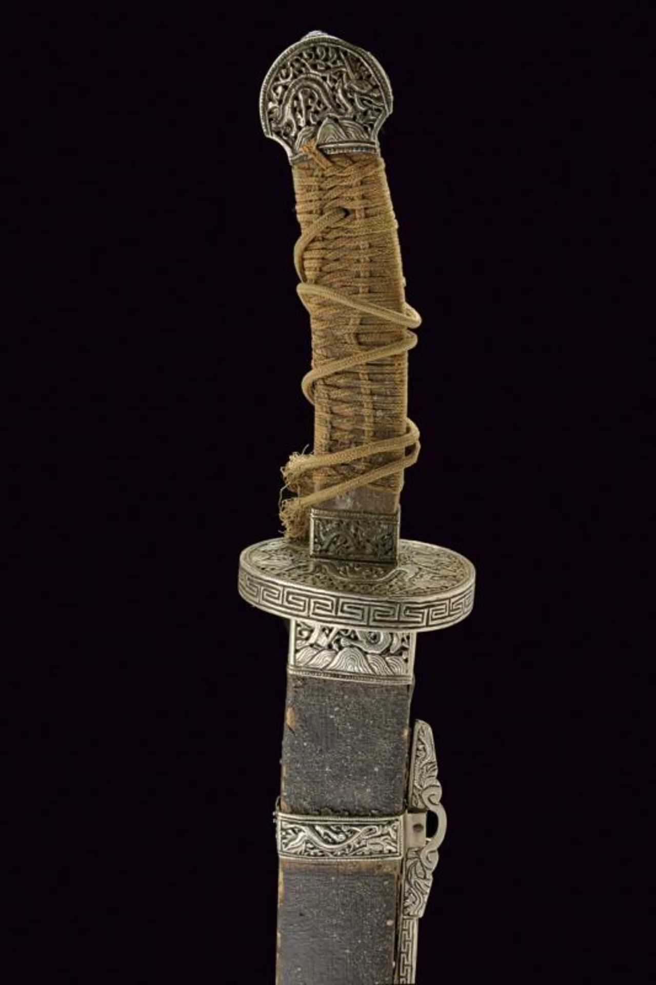 An officer's Dao (sabre) - Image 2 of 7