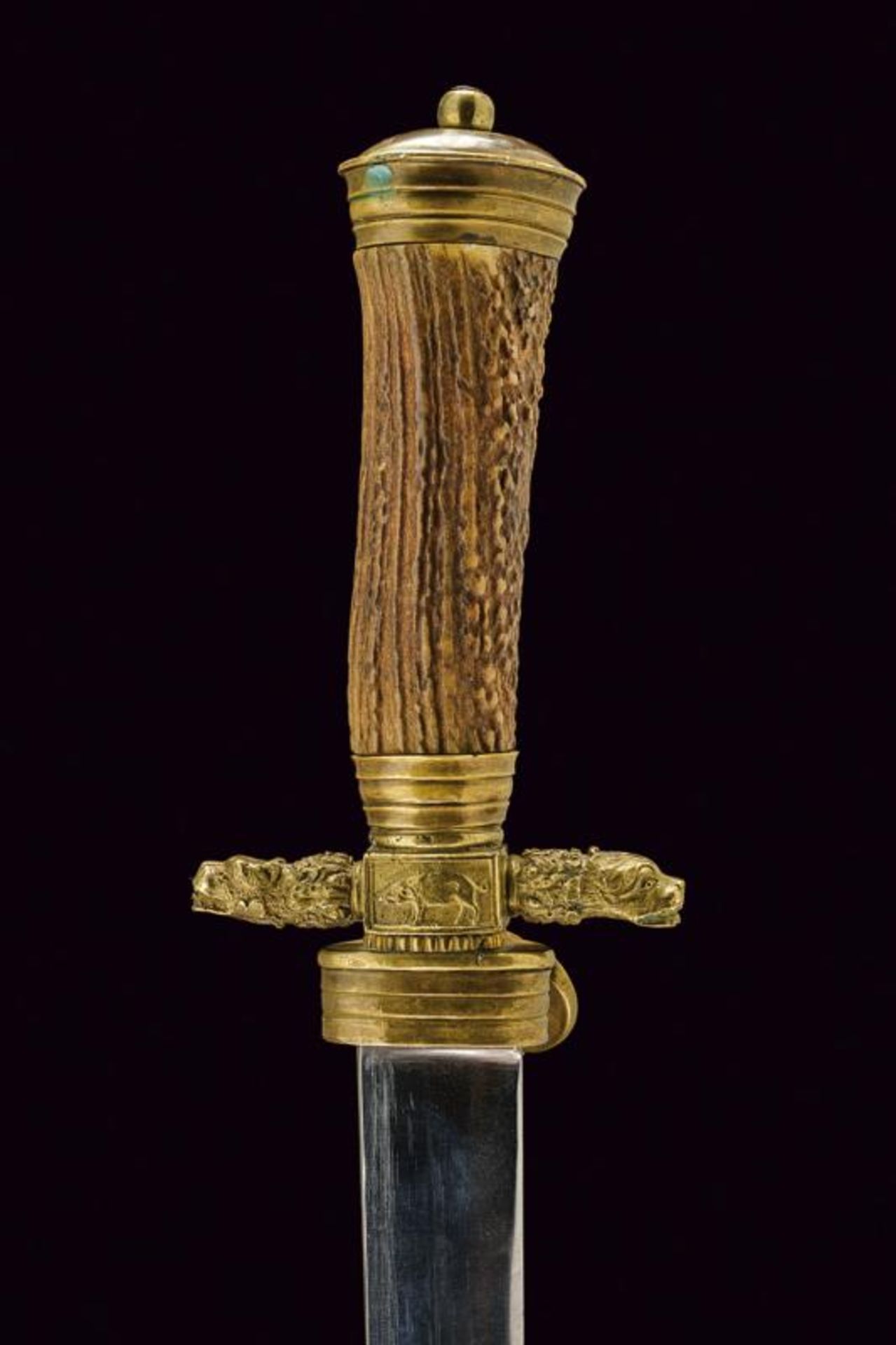 A hunting dagger - Image 4 of 5