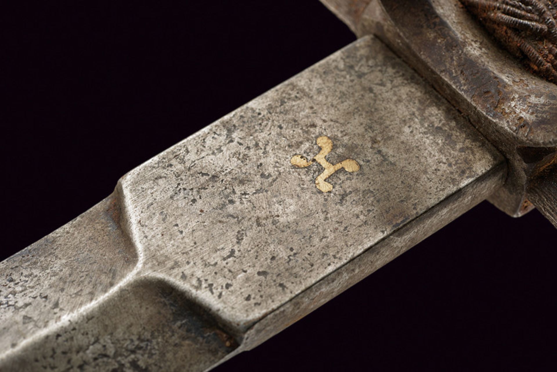 A composite left hand dagger - Image 6 of 7