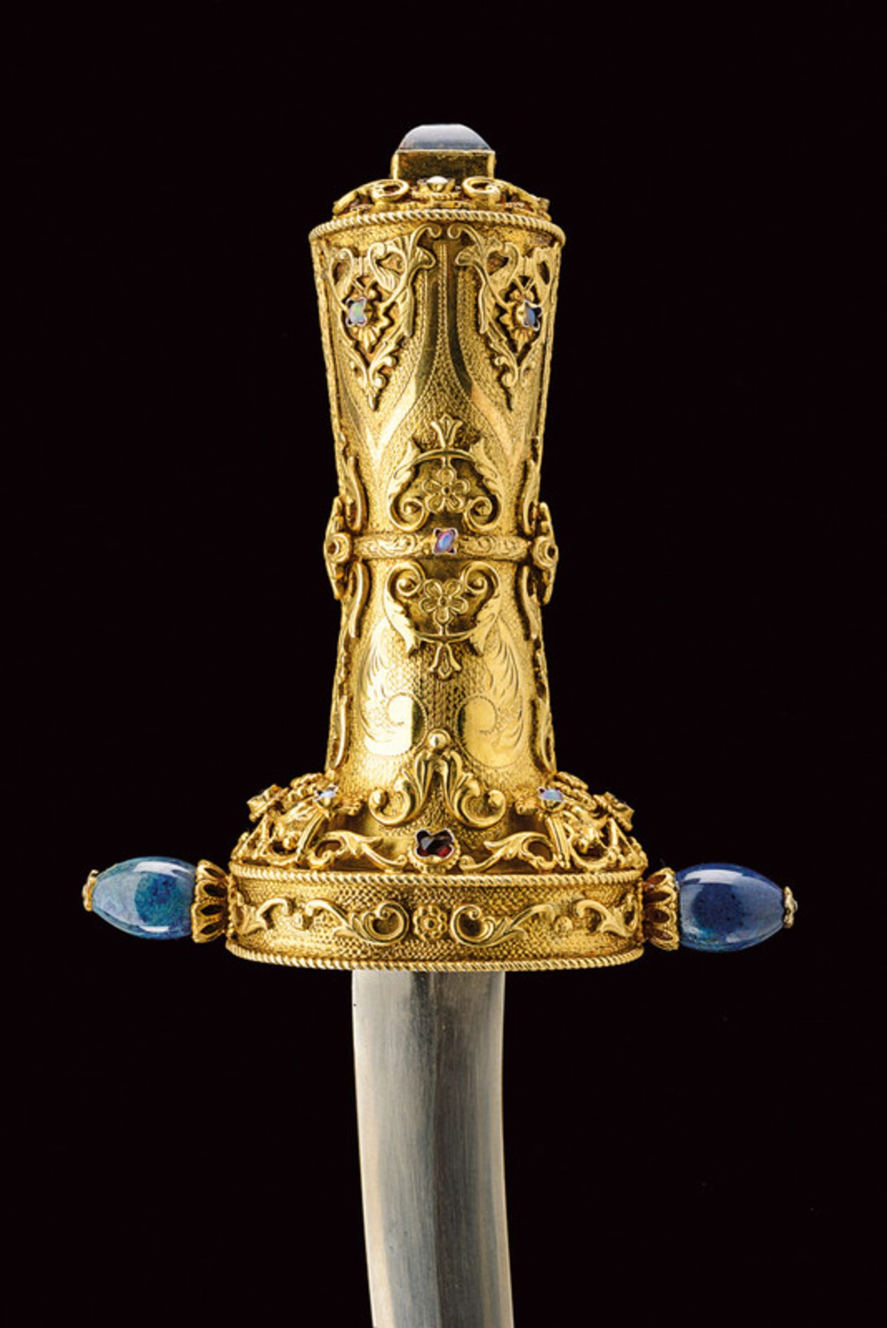 A silver gilded and enameled mounted dagger - Image 2 of 10