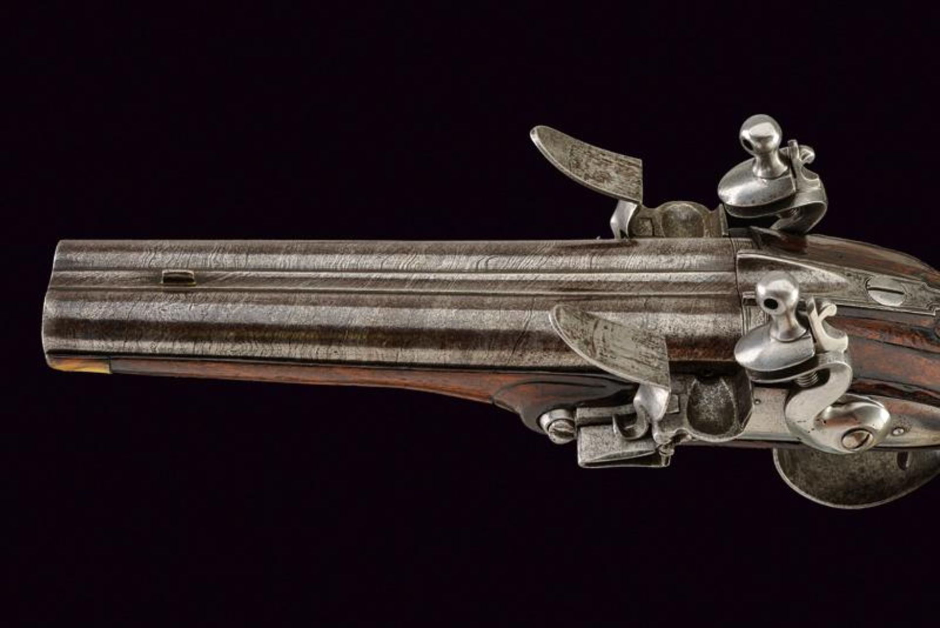 A double barrelled flintlock pistol - Image 2 of 4