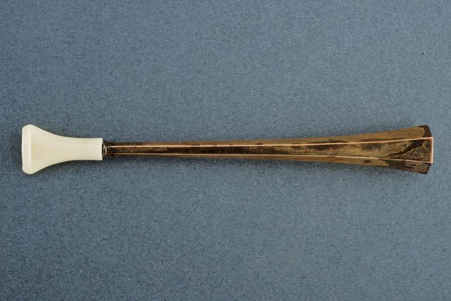 A cigarette holder