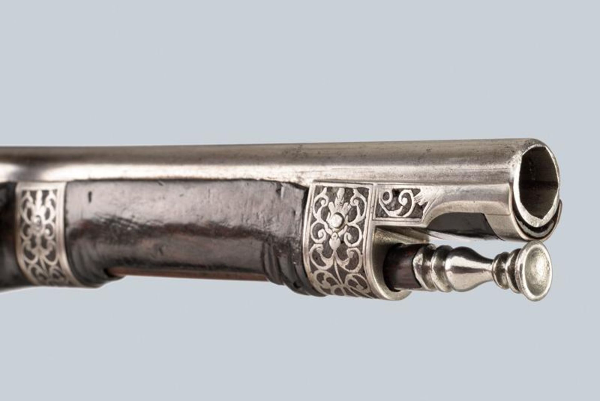 A fine wheel-lock pistol - Image 6 of 7