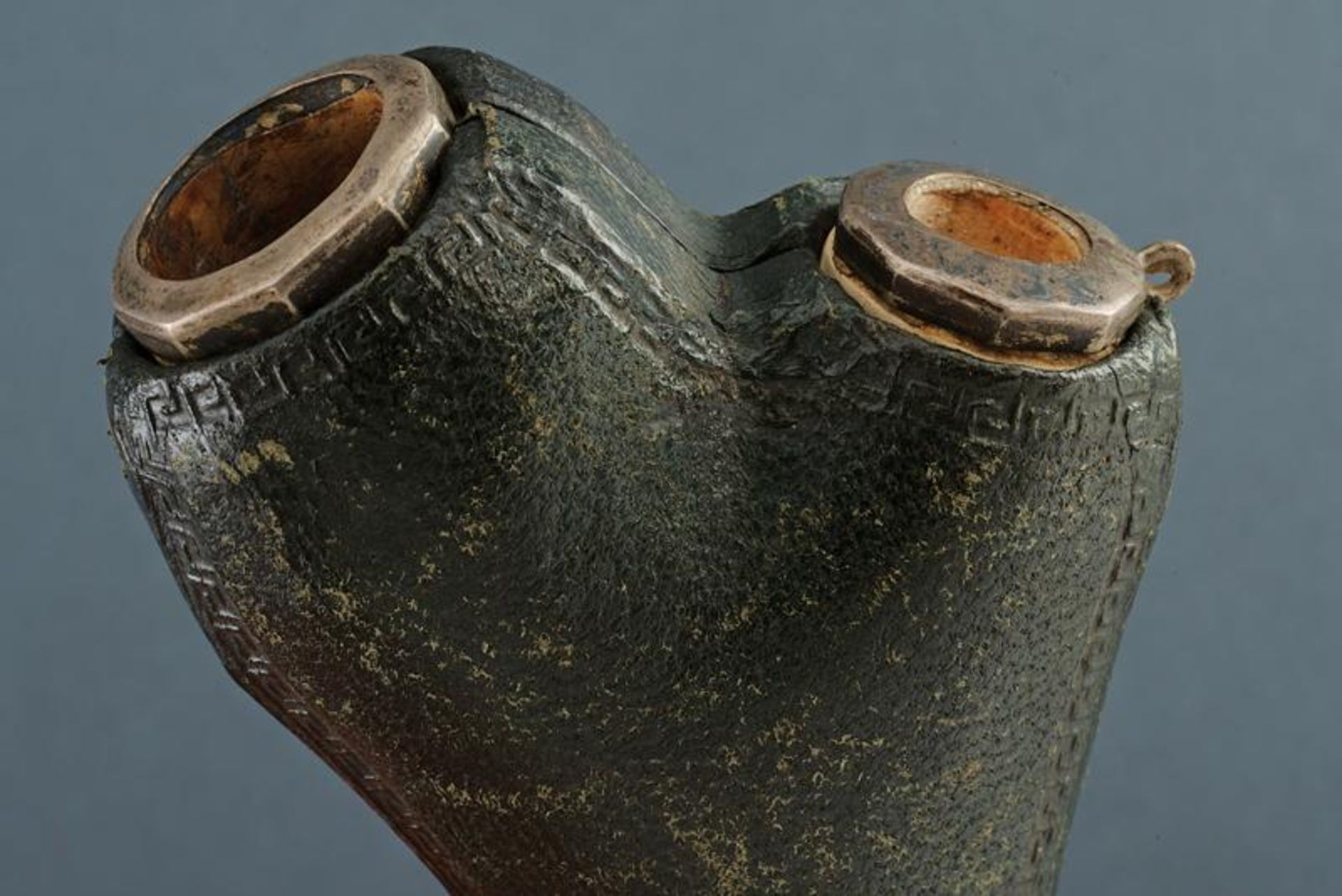 A cased pipe head - Image 2 of 3