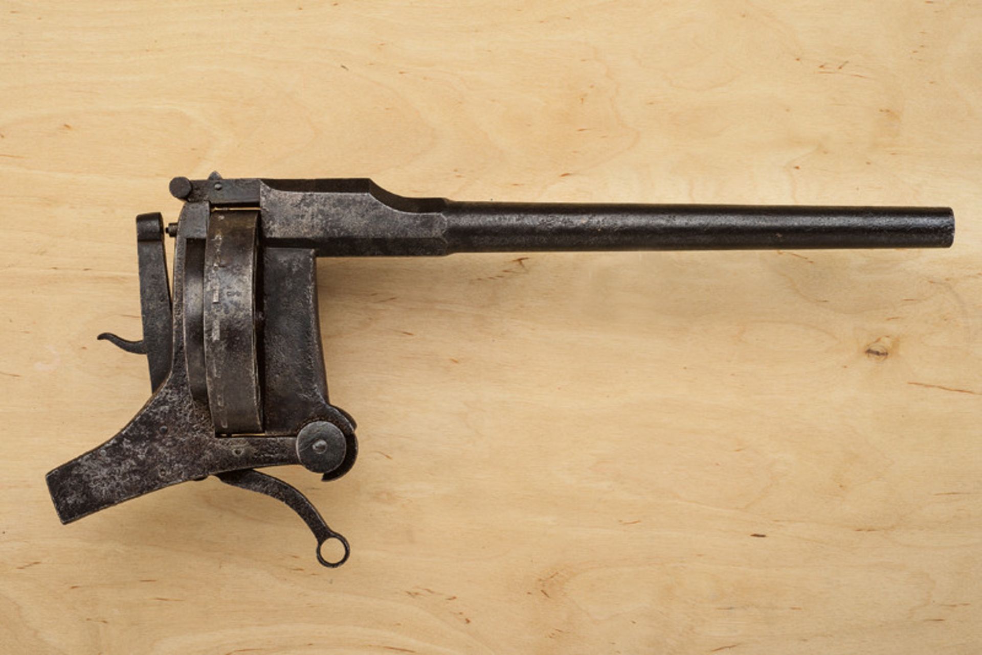 A rare and big navy type revolver - Image 8 of 8