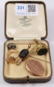 Victorian rose gold watch key with intaglio seal hallmarked, a gilt seal with two hounds,