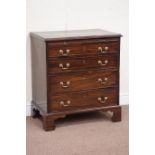 Small Georgian mahogany bachelors chest fitted with brushing slide and four graduating drawers on