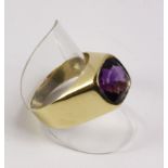 Gentleman's amethyst set ring stamped 18ct approx 14gm Condition Report <a